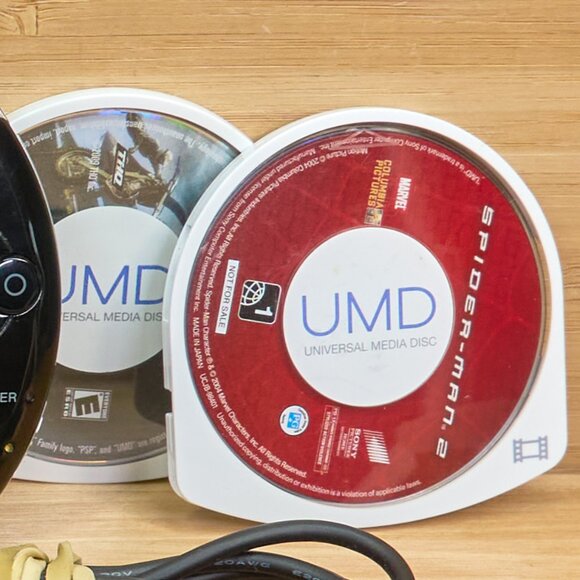 Sony PSP-1003d Playstation Portable Black Console/ Tested - Picture 6 of 6